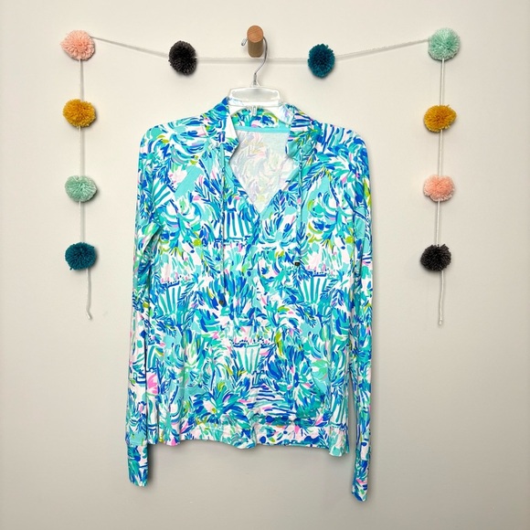 Lilly Pulitzer UPF 50+ Blue Ibiza Cabana Cocktail Top - Picture 1 of 8